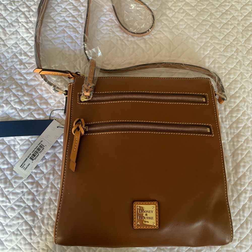 Dooney & Bourke Large Peyton Crossbody Bag NWT